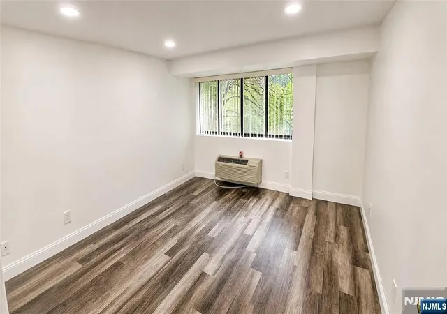 Listing Photo 2 - Condo for sale in building located at 55 Clinton Pl, Hackensack, NJ 07601 - Unit #304