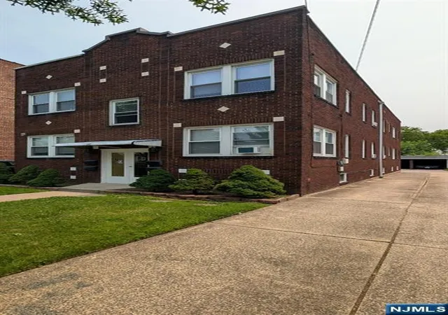 Photo 2 of Sale Pending at 219 Orient Way, Rutherford, NJ 07070 | MLS# 26026358 | Listing updated on 2026-08-20