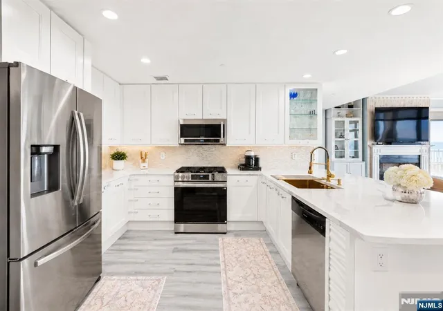 Photo 4 of Condo for sale at 8100 River Rd #1005, North Bergen, NJ 07047 | MLS# 26026375 | Listing updated on 2026-08-23