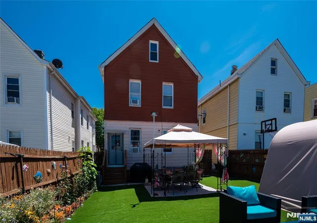 Listing Photo 5 - Condo for sale in building located at 58 Piaget Ave, Clifton, NJ 07011