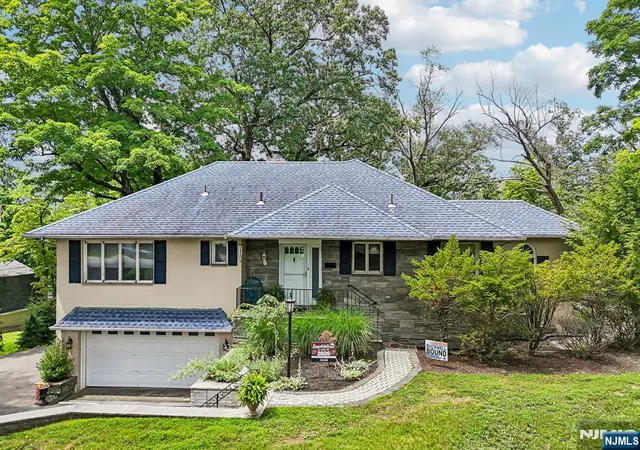 1st image of 695 Berdan Ave, Wayne, NJ 07470 | MLS# 26026438