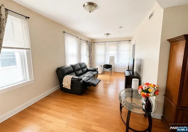 Listing Photo 4 - Condo for sale in building located at 314 Smith St, Newark, NJ 07106