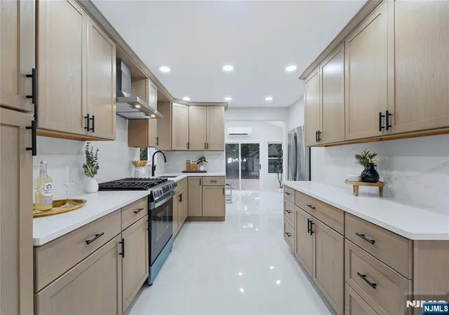 4th image of 7 Virginia Ave, West Orange, NJ 07052 | MLS# 26026499