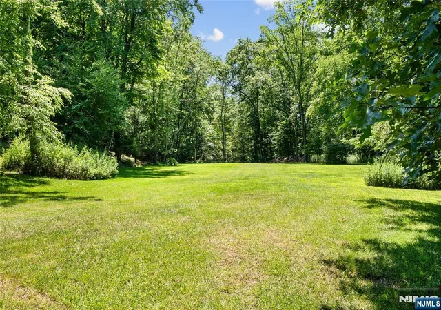 3rd image of 44 Morgan Dr, Sussex, NJ 07461 | MLS# 26026504