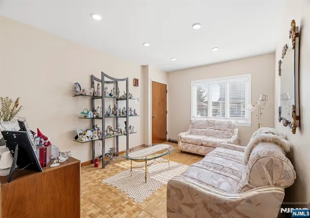 5th image of 92 Phillips Ave, South Hackensack, NJ 07606 | MLS# 26026509