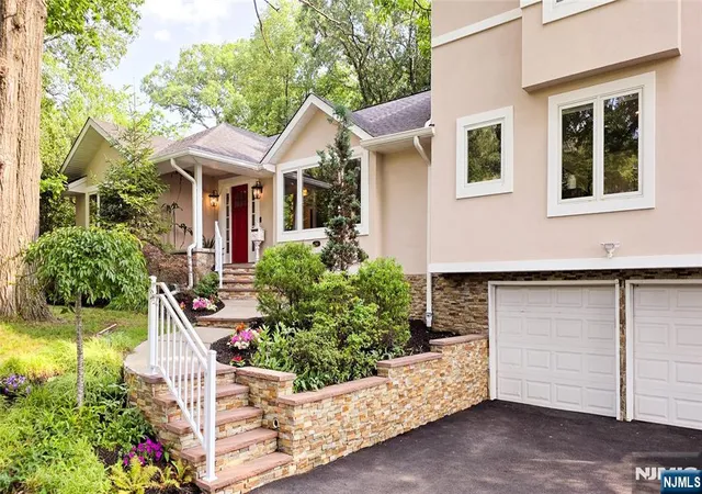 Photo 1 of Single family home for sale at 240 Clinton Ave, Tenafly, NJ 07670 | MLS# 26026533 | Listing updated on 2026-08-14