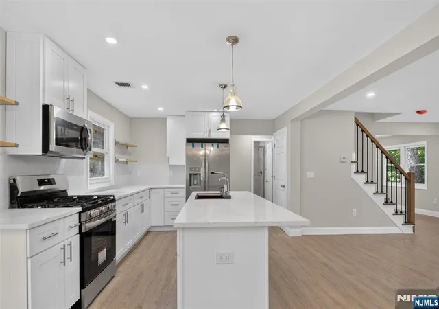 4th image of 478 Ramapo Valley Rd, Oakland, NJ 07436 | MLS# 26026611