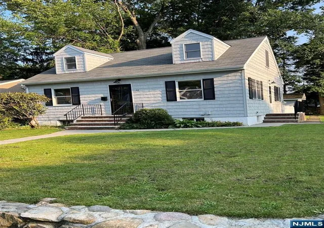 30th image of 72 Ridgewald Ave, Waldwick, NJ 07463 | MLS# 26026636