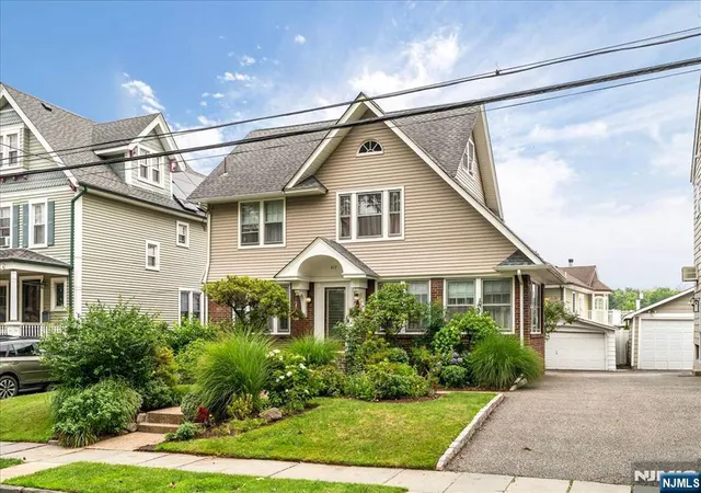 2nd image of 217 Mountain Wy, Rutherford, NJ 07070 | MLS# 26026645