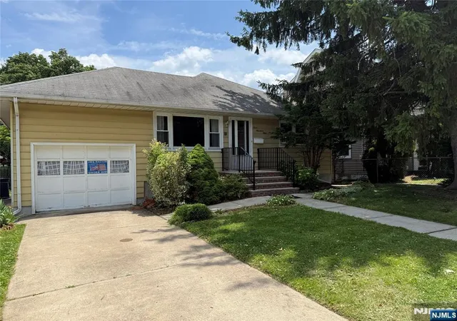2nd image of 301 Valley Rd, Clifton, NJ 07013 | MLS# 26026669