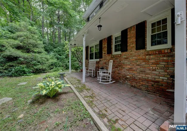3rd image of 36 Lavina Trl, Jefferson Township, NJ 07438 | MLS# 26026671
