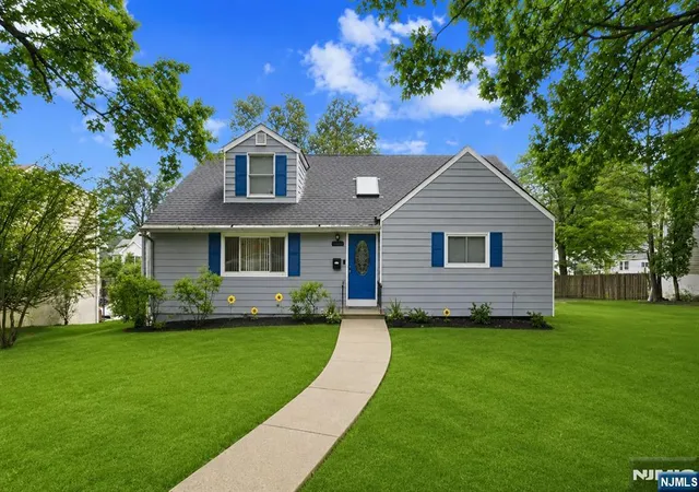 1st image of 8 Oak Crest Rd, West Orange, NJ 07052 | MLS# 26026692