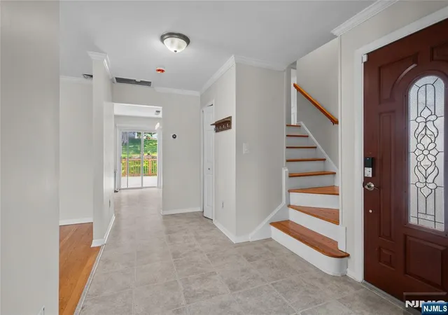 3rd image of 260 Saint Cloud Ave, West Orange, NJ 07052 | MLS# 26026696