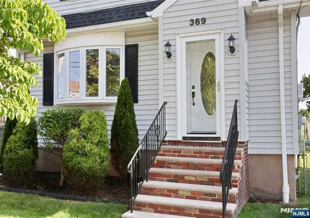 Photo 2 of Single family home for sale at 369 Sussex Rd, Wood Ridge, NJ 07075 | MLS# 26026720 | Listing updated on 2026-08-30