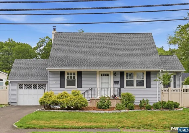 Photo 1 of Single family home for sale at 124 Rivervale Rd, River Vale, NJ 07675 | MLS# 26026734 | Listing updated on 2026-09-13