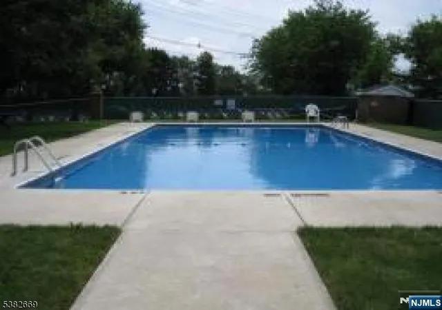 8th image of 565 Grove St #F-2, Clifton, NJ 07013 | MLS# 26026790