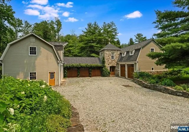 5th image of 936 Dove Island Rd, Newton, NJ 07860 | MLS# 26026791
