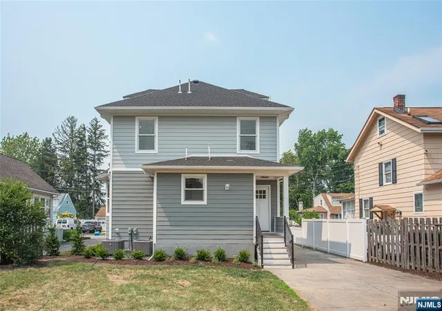 24th image of 58 Van Duyne Ave, Wayne, NJ 07470 | MLS# 26026845