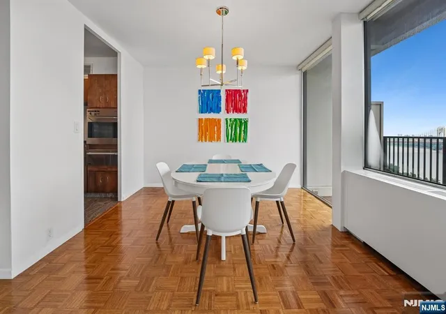 3rd image of 3 Horizon Rd #1422, Fort Lee, NJ 07024 | MLS# 26026881