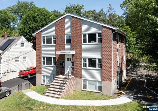 Photo 2 of Condo for sale at 275 Grand Ave, Leonia, NJ 07605 | MLS# 26026901 | Listing updated on 2026-08-24