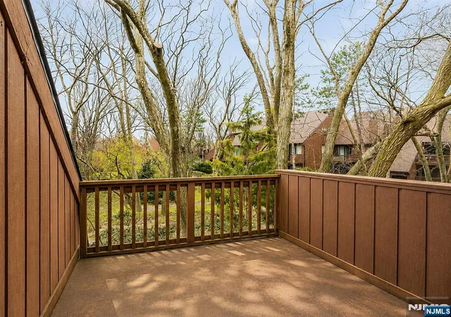 Photo 3 of Sale Pending at 412 Egret Ln, Secaucus, NJ 07094 | MLS# 26026919 | Listing updated on 2026-08-24