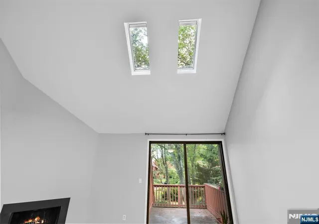 Photo 4 of Sale Pending at 412 Egret Ln, Secaucus, NJ 07094 | MLS# 26026919 | Listing updated on 2026-08-24