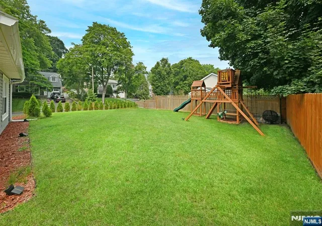 Photo 3 of Sale Pending at 502 Ackerman Ave, Ho Ho Kus, NJ 07423 | MLS# 26026926 | Listing updated on 2026-08-18