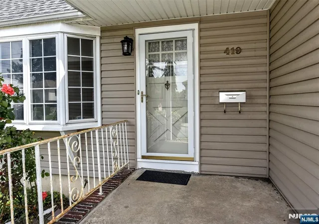 Photo 3 of Sale Pending at 419 Main Ave, Wood Ridge, NJ 07075 | MLS# 26027013 | Listing updated on 2026-09-09