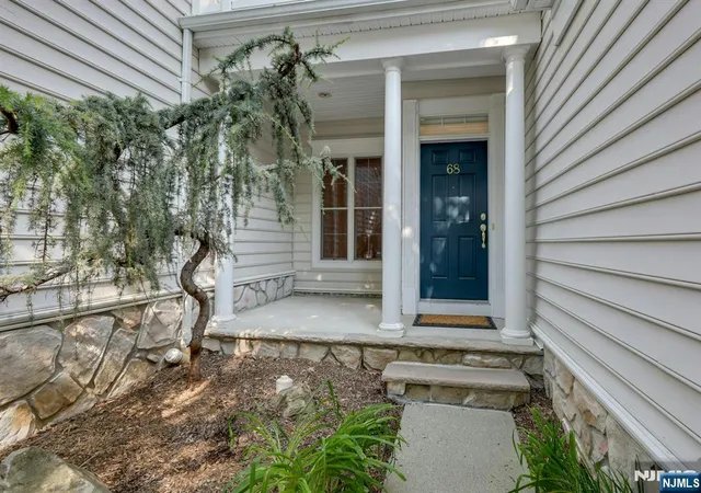 2nd image of 68 Independence Trl, Totowa, NJ 07512 | MLS# 26027025