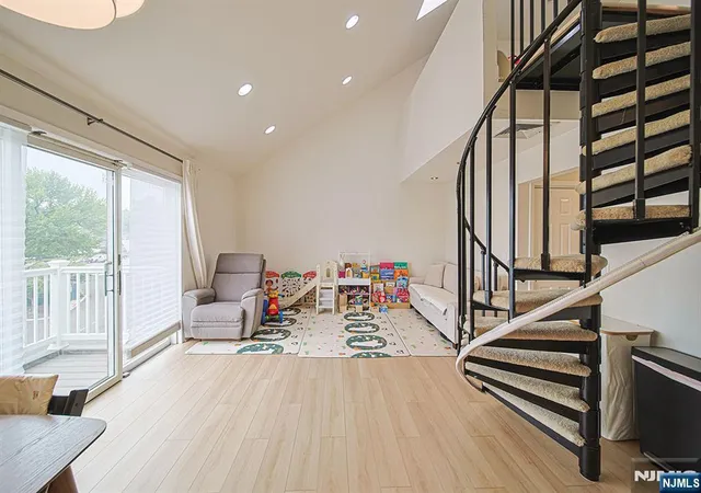 Photo 4 of Sale Pending at 59 Presidential Dr, Englewood, NJ 07631 | MLS# 26027037 | Listing updated on 2026-08-12