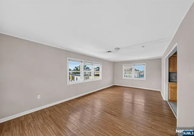 Listing Photo 4 - Condo for sale in building located at 114-116 Peck Ave, Newark, NJ 07107