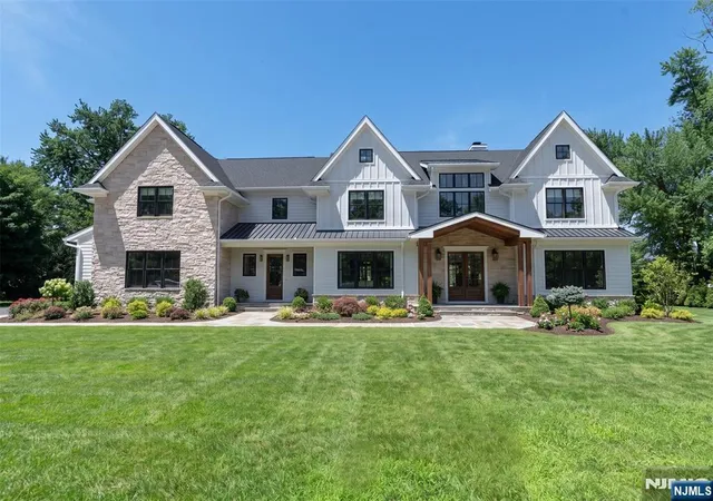 1st image of 776 Comanche, Franklin Lakes, NJ 07417 | MLS# 26027060