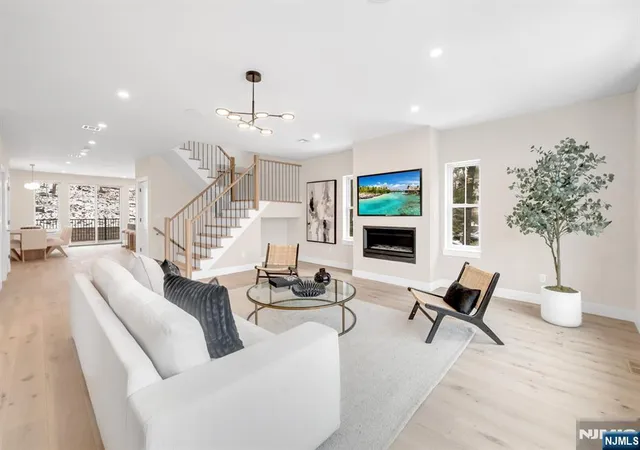 Photo 4 of Townhouse for sale at 188 Broadway #8, Woodcliff Lake, NJ 07677 | MLS# 26027076 | Listing updated on 2026-09-18