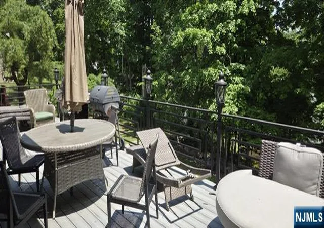 44th image of 194 Macdonald Dr, Wayne, NJ 07470 | MLS# 26027080