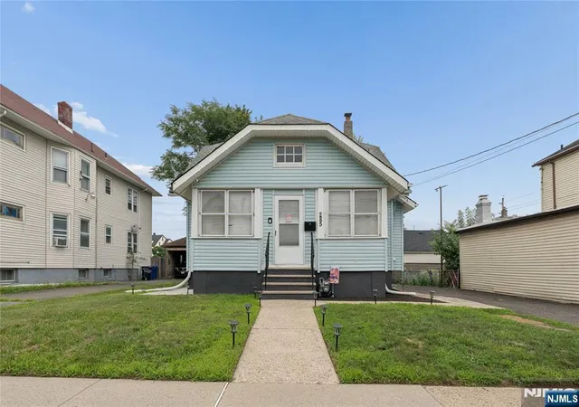 Photo 1 of Sale Pending at 285 287 Madison Ave, Paterson, NJ 07524 | MLS# 26027102 | Listing updated on 2026-09-16