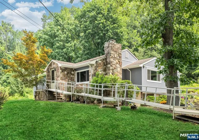 Photo 3 of Land for sale at 603 Lackawanna Ave, Woodland Park, NJ 07424 | MLS# 26027114 | Listing updated on 2026-08-19