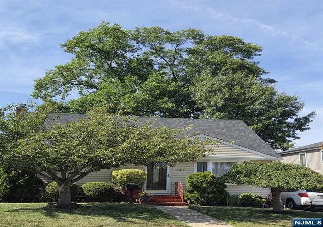 Photo 1 of Single family home for sale at 147 Merritt Ave, Bergenfield, NJ 07621 | MLS# 26027133 | Listing updated on 2026-08-04