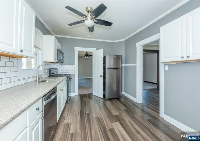 Listing Photo 5 - Condo for sale in building located at 1165 Ringwood Ave, Wanaque, NJ 07420