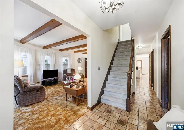 Photo 3 of Single family home for sale at 309 Erie Ave, Midland Park, NJ 07432 | MLS# 26027152 | Listing updated on 2026-09-04