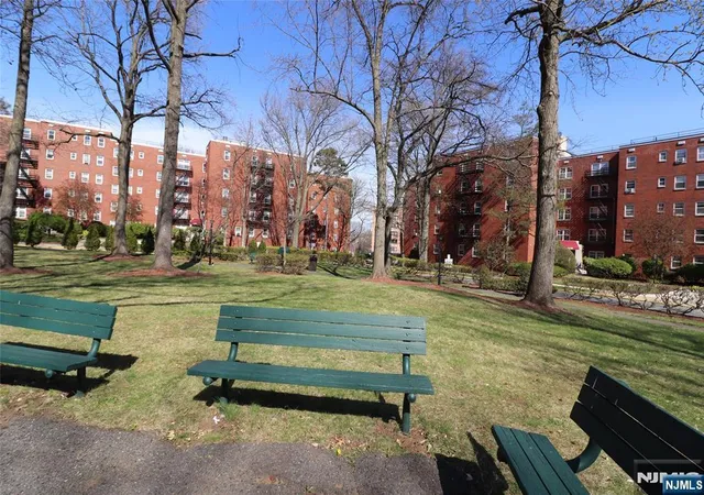 15th image of 2330 Linwood Ave #3D, Fort Lee, NJ 07024 | MLS# 26027153