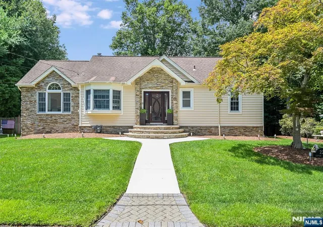 1st image of 22 Center St, Closter, NJ 07624 | MLS# 26027174
