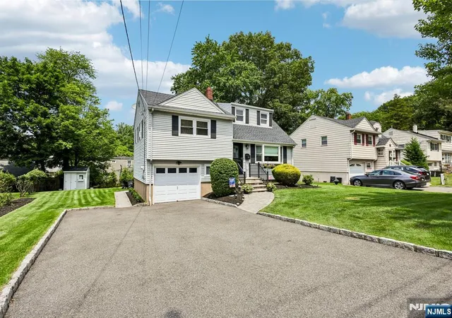 Photo 2 of Sale Pending at 26 Westland Rd, Verona, NJ 07044 | MLS# 26027178 | Listing updated on 2026-09-05