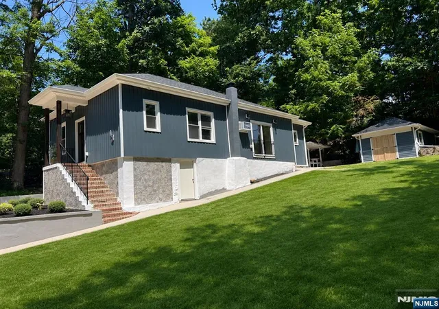 2nd image of 13 Maine St, Jefferson Township, NJ 07849 | MLS# 26027185