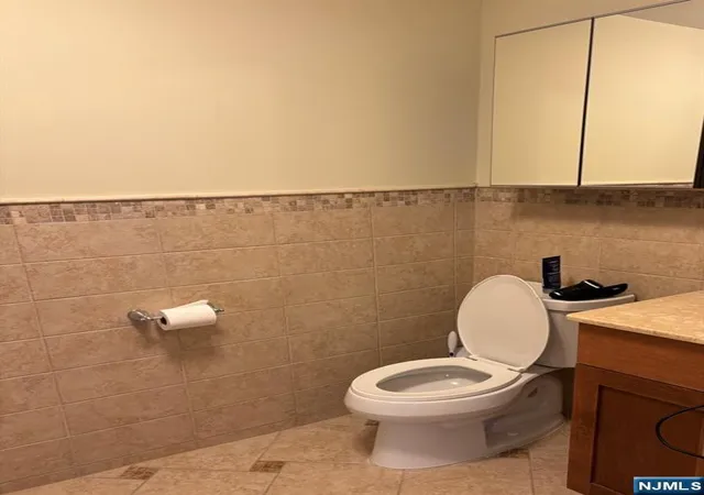 Photo 4 of Townhouse for sale at 200 Laird Ave #107, Cliffside Park, NJ 07010 | MLS# 26027194 | Listing updated on 2026-09-02