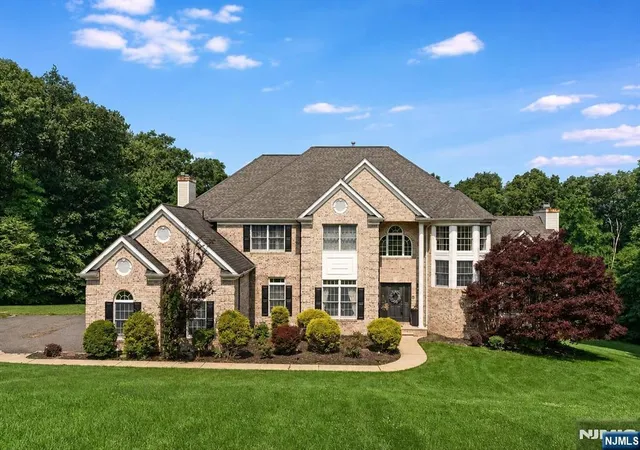 1st image of 10 Pasha Ct, Newfoundland, NJ 07435 | MLS# 26027236