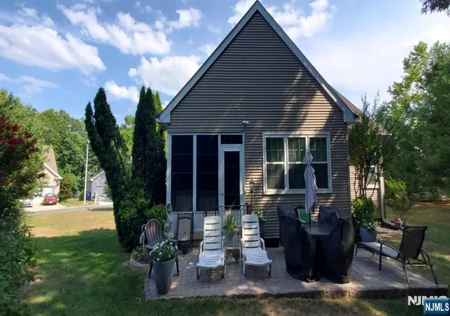 2nd image of 50 Daffodil Dr, Little Egg Harbor, NJ 08087 | MLS# 26027245