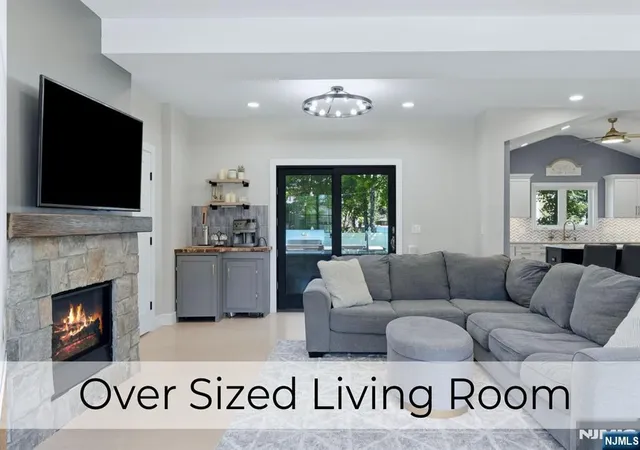 Photo 2 of Single family home for sale at 266 Wayne Ave, River Edge, NJ 07661 | MLS# 26027250 | Listing updated on 2026-09-18