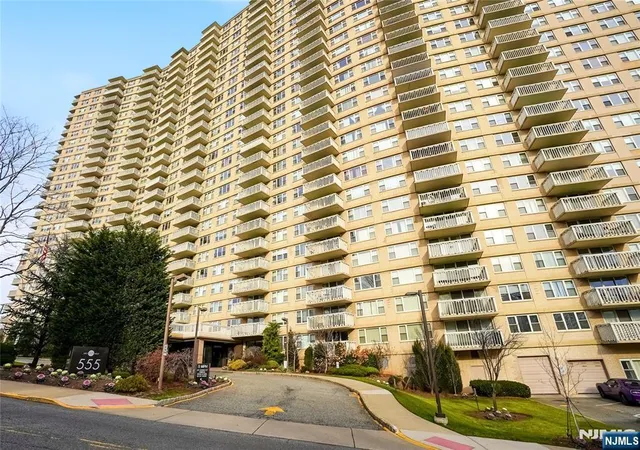 1st image of 555 North Ave #17P, Fort Lee, NJ 07024 | MLS# 26027282