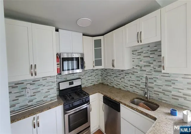 2nd image of 16 Prospect Ave, Bergenfield, NJ 07621 | MLS# 26027297
