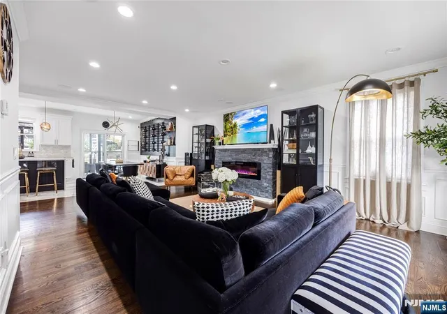 Photo 3 of Single family home for sale at 83 Columbia St, Wood Ridge, NJ 07075 | MLS# 26027302 | Listing updated on 2026-08-20
